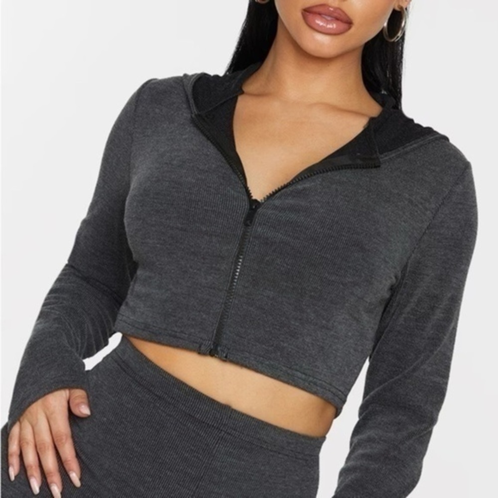 PrettyLittleThing Shape Gray Ribbed Crop Hoodie